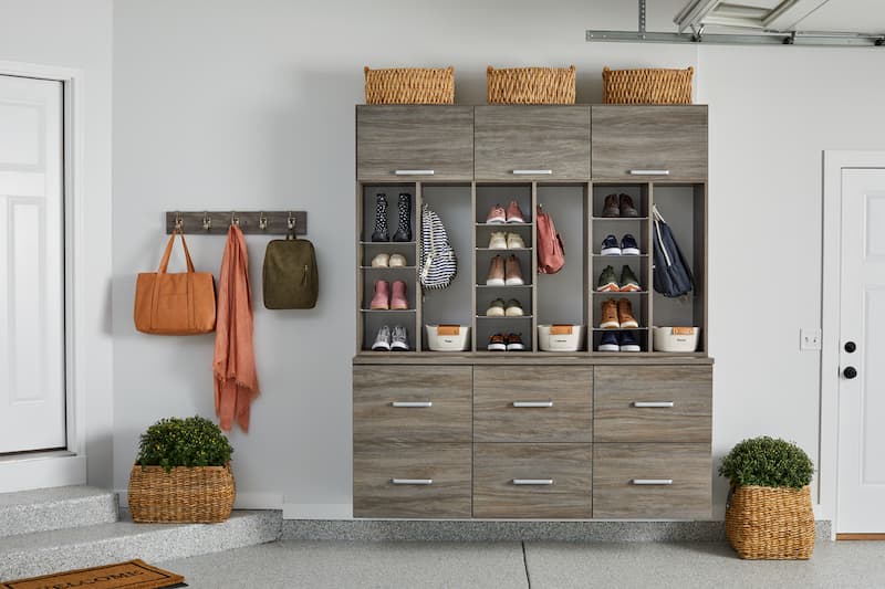 Garage entryway with shoe storage and large drawers