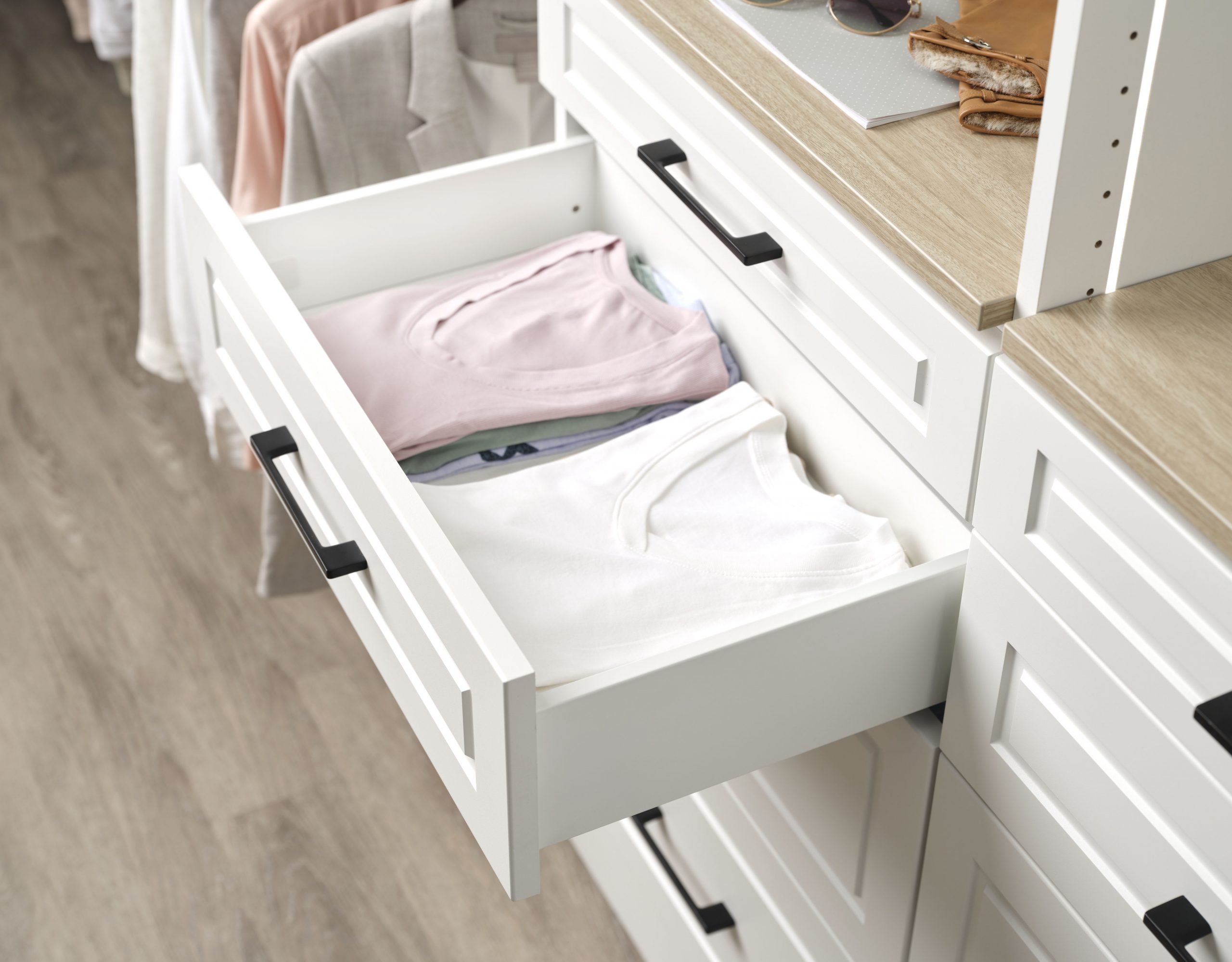 Undermount Drawer White Closet