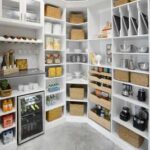 Pantry walk-in