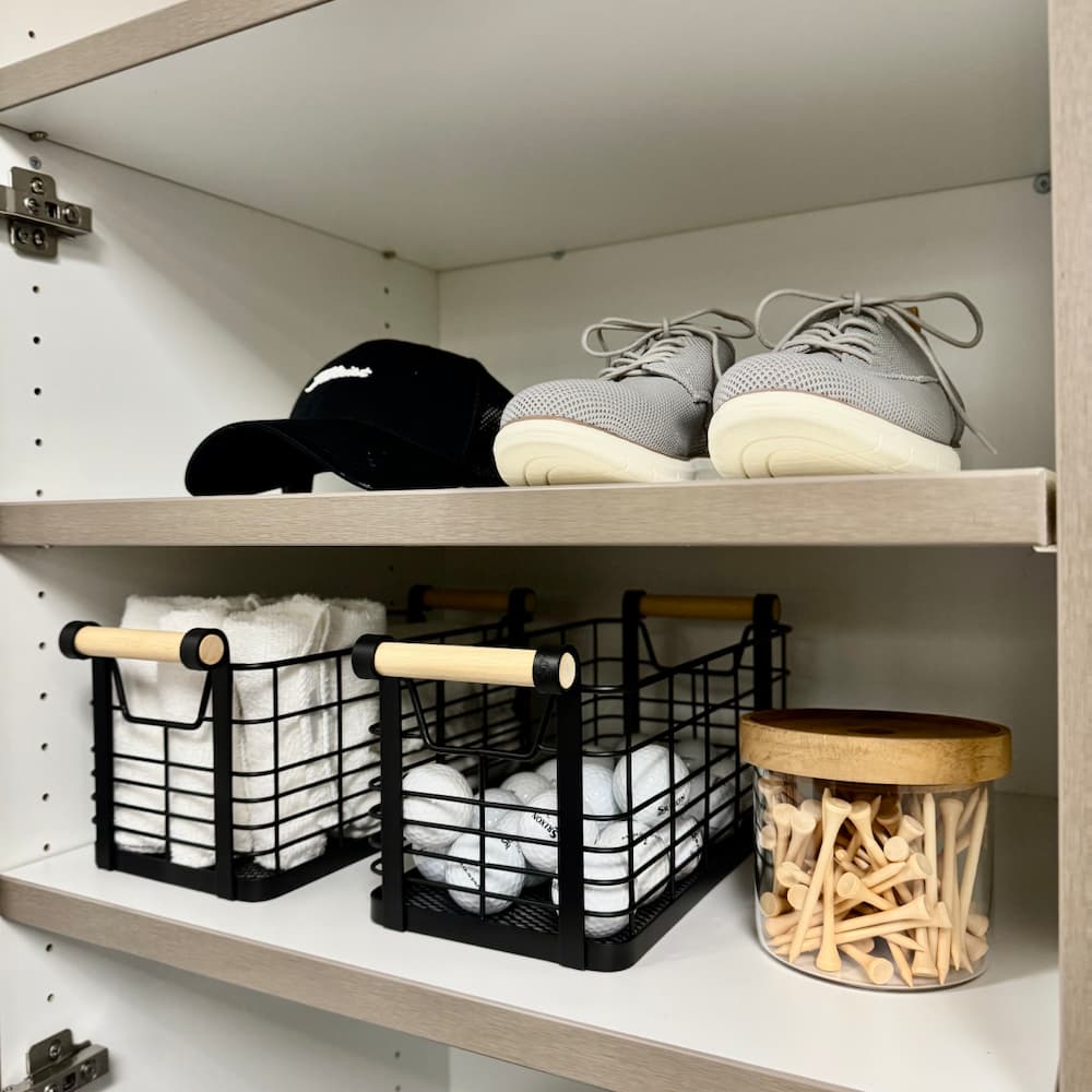 Men's Closet