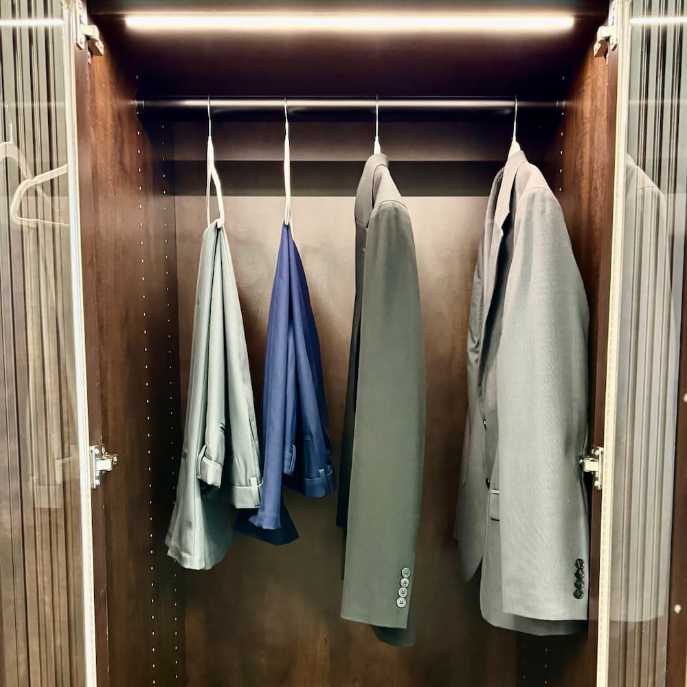 Men's Closet
