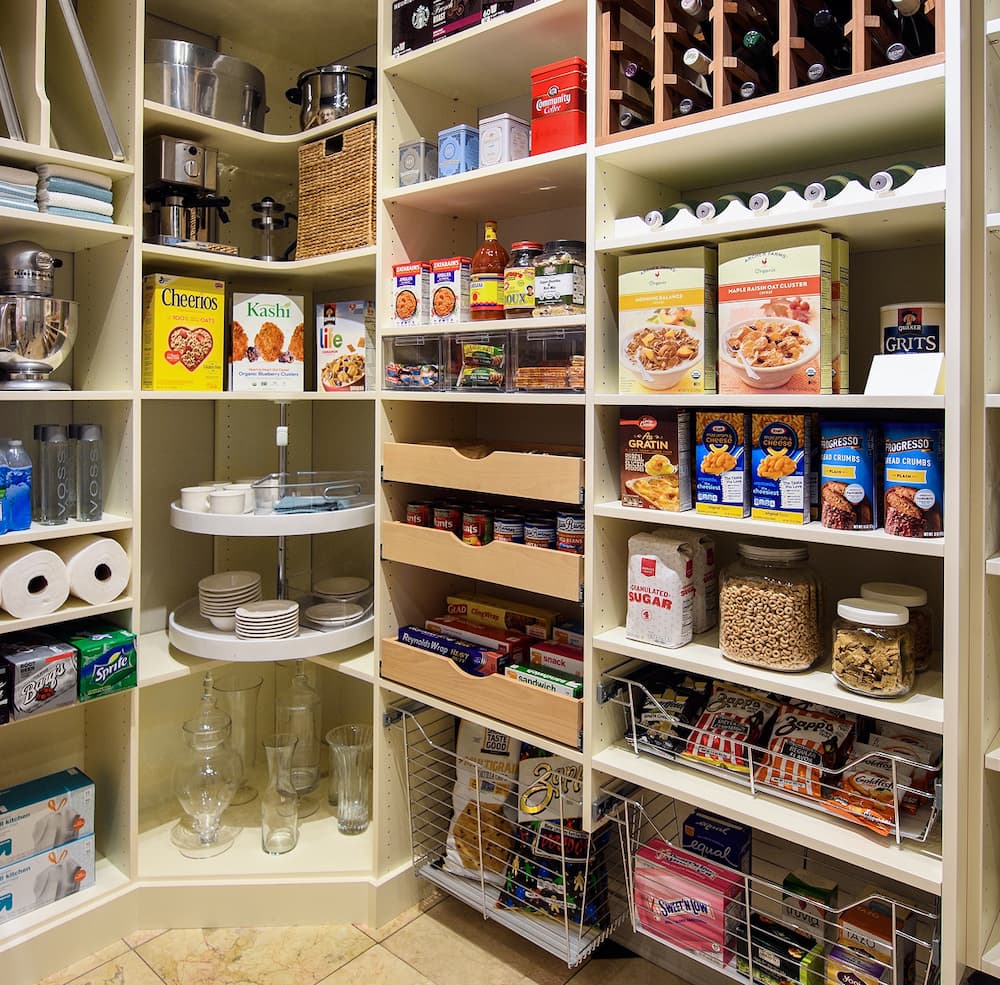 Walk in Pantry