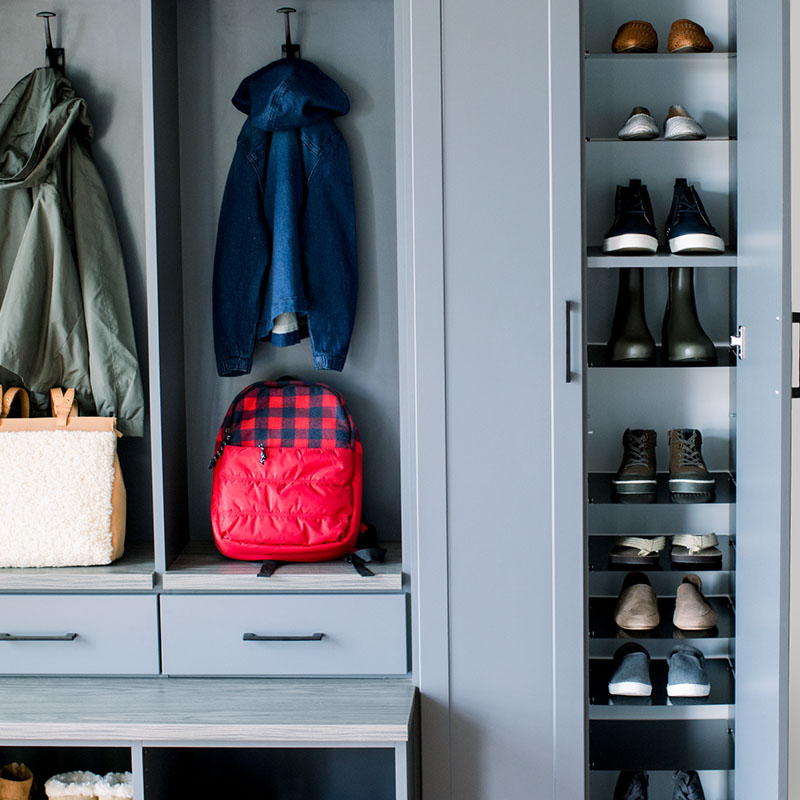 Men's Entryway Organization